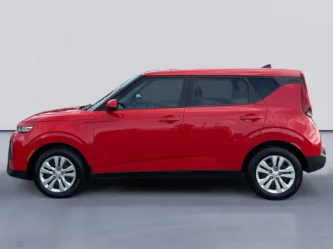 Photos of 2022 Kia Soul LX for sale in Morristown, TN at Farris Ford - Morristown