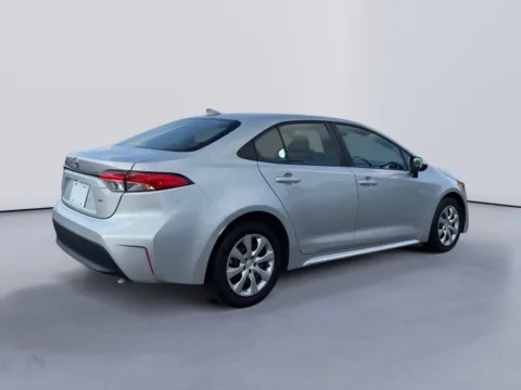 More photos of 2024 Toyota Corolla LE at Farris Ford - Morristown, TN