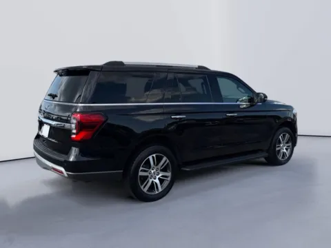 More photos of 2024 Ford Expedition Limited at Farris Ford - Morristown, TN