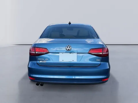 More photos of 2016 Volkswagen Jetta 1.4T SE w/Connectivity at Farris Ford - Morristown, TN