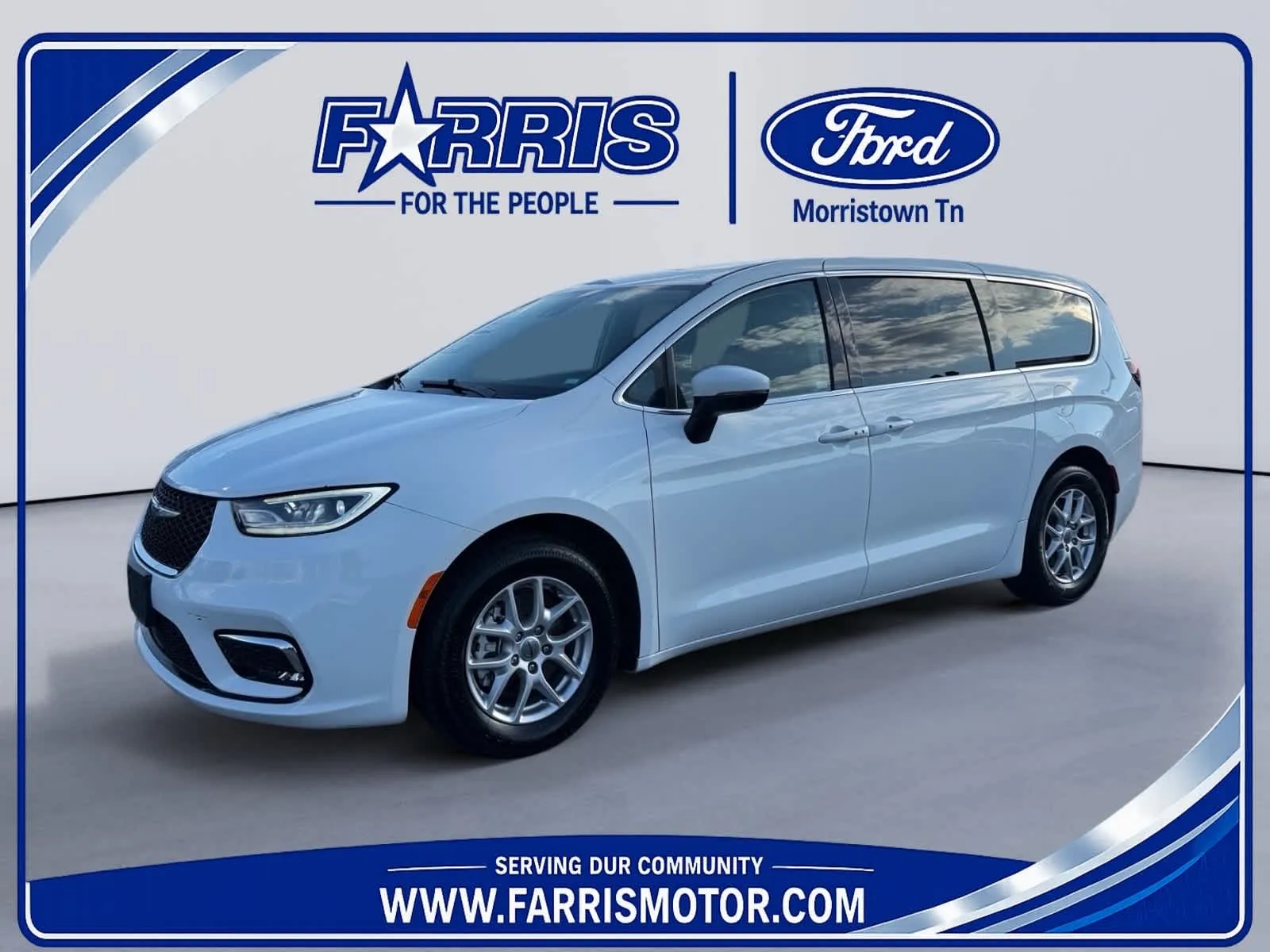 White 2023 Chrysler Pacifica Touring L for sale in Morristown, TN