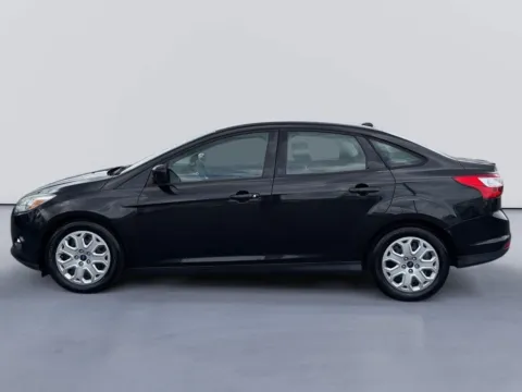 Photos of 2012 Ford Focus SE for sale in Morristown, TN at Farris Ford - Morristown