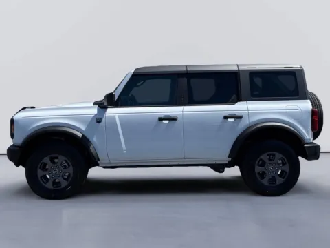 Photos of 2026 Ford Bronco Big Bend for sale in Morristown, TN at Farris Ford - Morristown