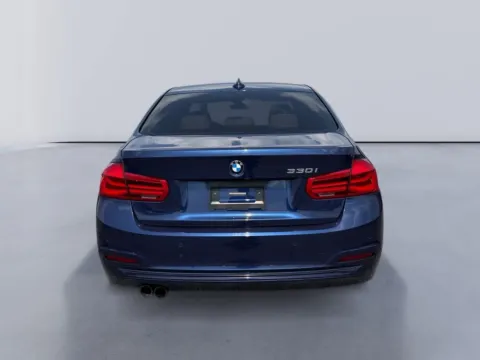 More photos of 2017 BMW 330i at Farris Ford - Morristown, TN
