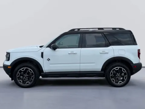 Photos of 2026 Ford Bronco Sport Outer Banks for sale in Morristown, TN at Farris Ford - Morristown
