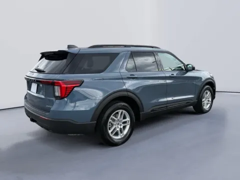 More photos of 2026 Ford Explorer Active w/200A Pkg at Farris Ford - Morristown, TN