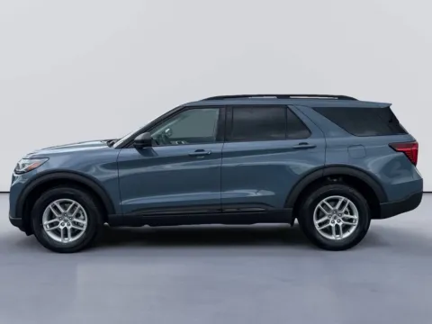 Photos of 2026 Ford Explorer Active w/200A Pkg for sale in Morristown, TN at Farris Ford - Morristown