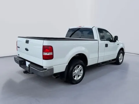 More photos of 2004 Ford F-150 XL at Farris Ford - Morristown, TN