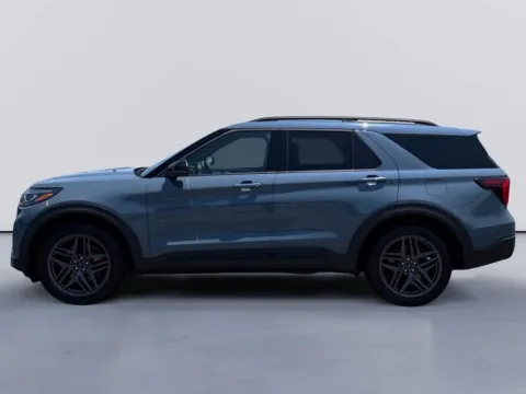 Photos of 2026 Ford Explorer ST for sale in Morristown, TN at Farris Ford - Morristown