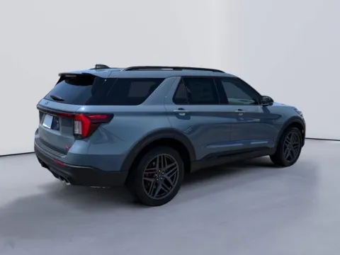 More photos of 2026 Ford Explorer ST at Farris Ford - Morristown, TN