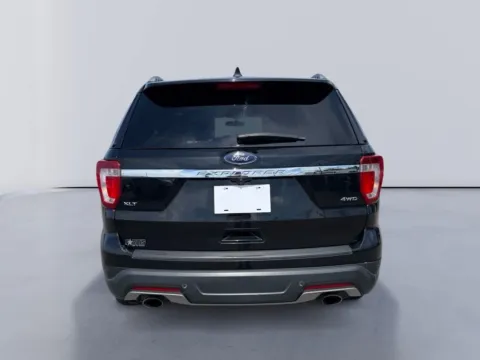 More photos of 2018 Ford Explorer XLT at Farris Ford - Morristown, TN