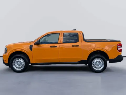 Photos of 2026 Ford Maverick XL for sale in Morristown, TN at Farris Ford - Morristown