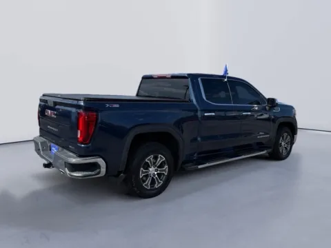More photos of 2019 GMC Sierra 1500 SLT at Farris Ford - Morristown, TN