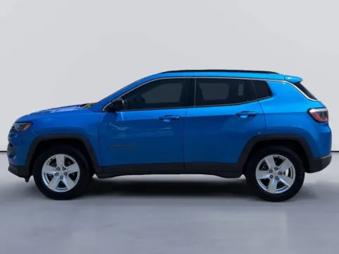 Photos of 2022 Jeep Compass Latitude for sale in Morristown, TN at Farris Ford - Morristown