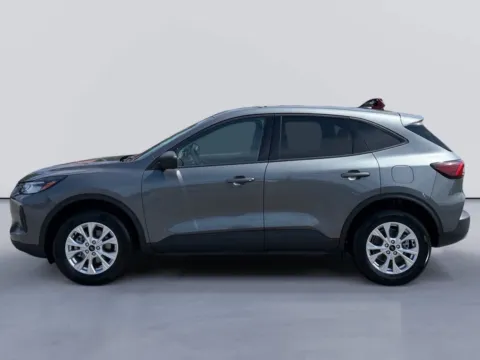 Photos of 2025 Ford Escape Active for sale in Morristown, TN at Farris Ford - Morristown