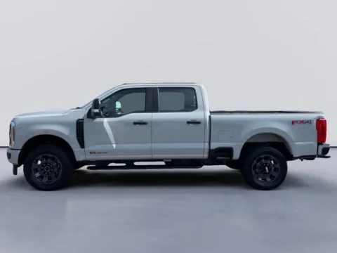 Photos of 2026 Ford Super Duty F-250 SRW XL for sale in Morristown, TN at Farris Ford - Morristown