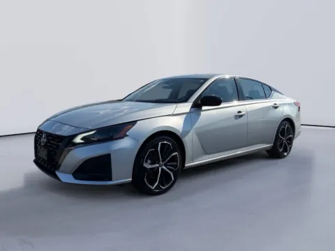 Silver 2024 Nissan Altima 2.5 SR for sale in Morristown, TN