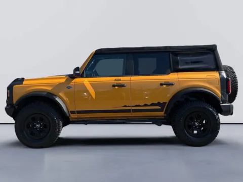Photos of 2022 Ford Bronco Wildtrak for sale in Morristown, TN at Farris Ford - Morristown