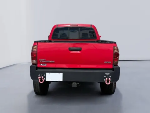 More photos of 2005 Toyota Tacoma at Farris Ford - Morristown, TN