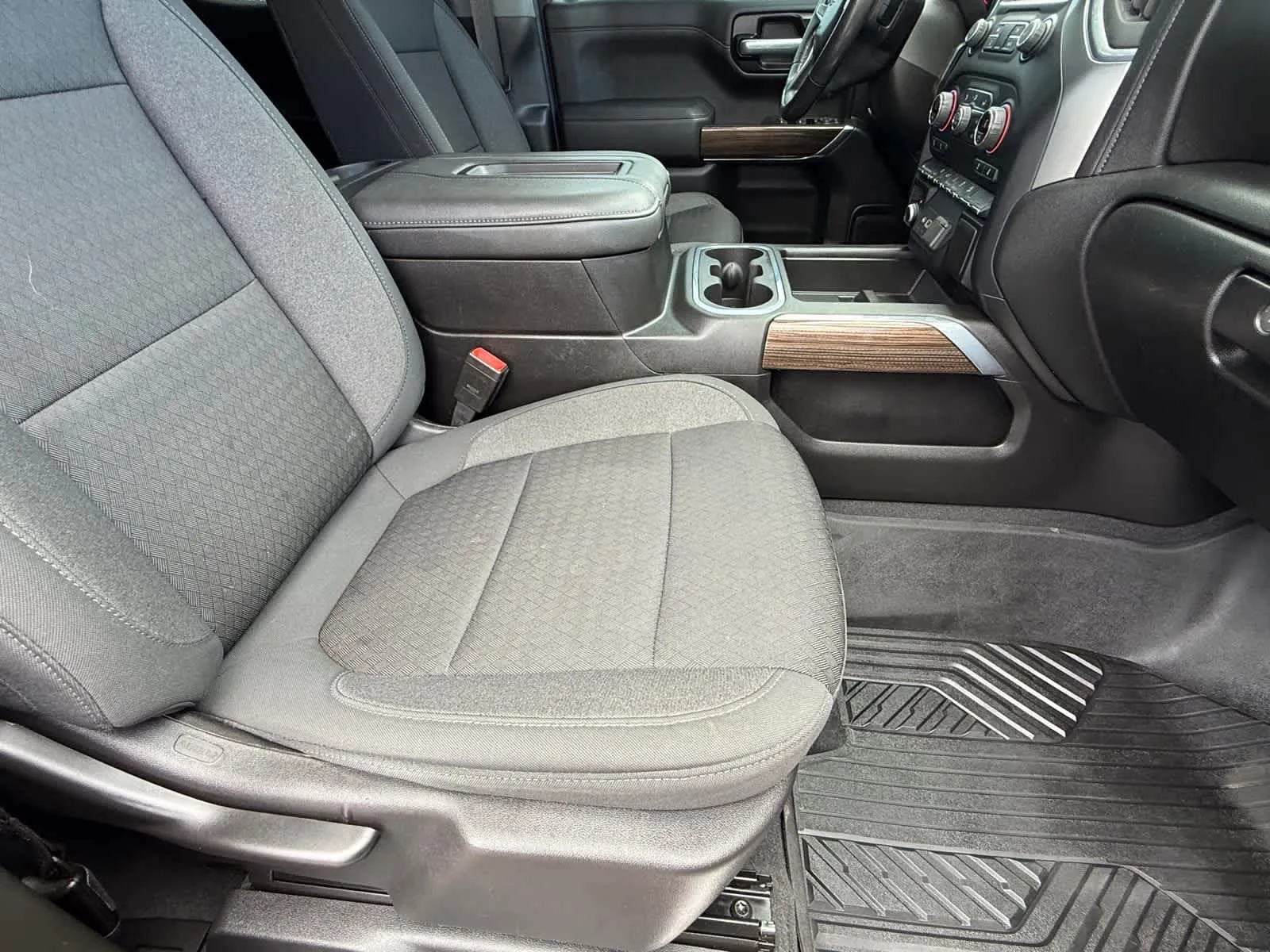 2021 Chevrolet Silverado 1500 LT Trail Boss - Photo 10