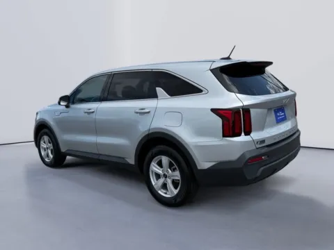 Another view of 2022 Kia Sorento LX for sale in Morristown, TN at Farris Ford - Morristown