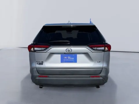More photos of 2022 Toyota RAV4 LE at Farris Ford - Morristown, TN