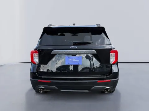 More photos of 2021 Ford Explorer XLT at Farris Ford - Morristown, TN