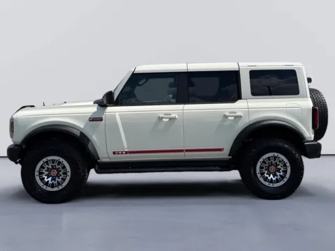 Photos of 2026 Ford Bronco Outer Banks for sale in Morristown, TN at Farris Ford - Morristown