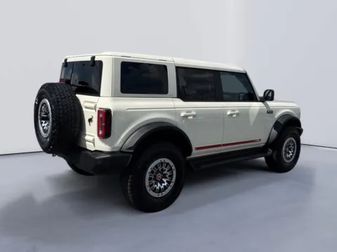 More photos of 2026 Ford Bronco Outer Banks at Farris Ford - Morristown, TN