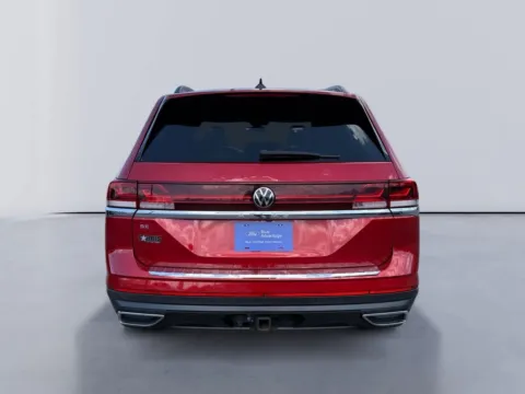 More photos of 2024 Volkswagen Atlas 2.0T SE w/Technology at Farris Ford - Morristown, TN