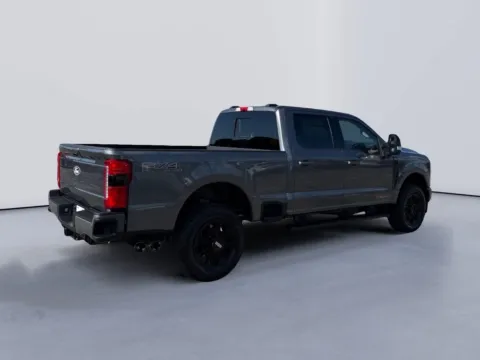 More photos of 2027 Ford Super Duty F-350 SRW LARIAT at Farris Ford - Morristown, TN