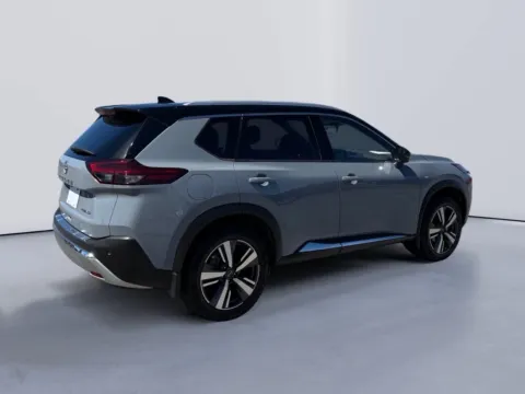More photos of 2022 Nissan Rogue Platinum at Farris Ford - Morristown, TN