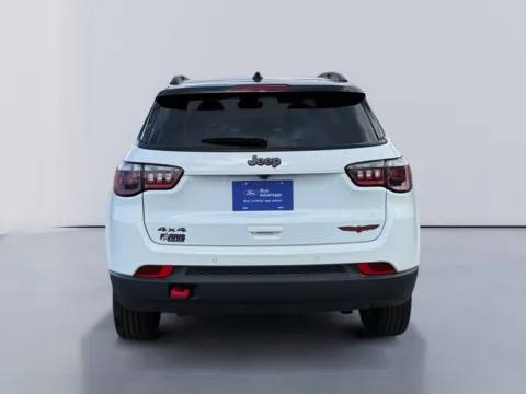 More photos of 2024 Jeep Compass Trailhawk at Farris Ford - Morristown, TN