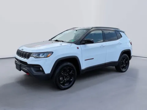 White 2024 Jeep Compass Trailhawk for sale in Morristown, TN