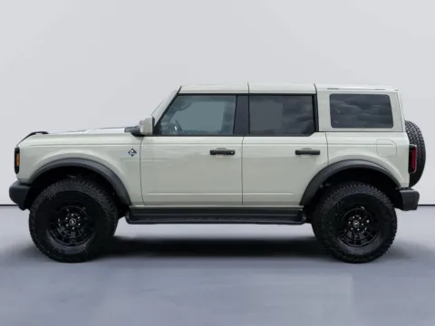 Photos of 2026 Ford Bronco Outer Banks for sale in Morristown, TN at Farris Ford - Morristown