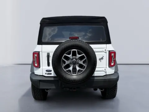 More photos of 2023 Ford Bronco Badlands at Farris Ford - Morristown, TN