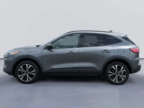 Photos of 2021 Ford Escape SE for sale in Morristown, TN at Farris Ford - Morristown