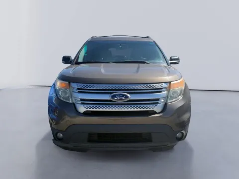 Photos of 2015 Ford Explorer XLT for sale in Morristown, TN at Farris Ford - Morristown