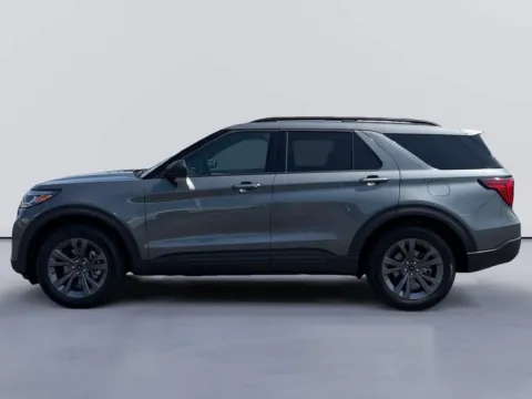 Photos of 2027 Ford Explorer Active w/200A Pkg for sale in Morristown, TN at Farris Ford - Morristown