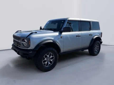 Silver 2024 Ford Bronco Badlands for sale in Morristown, TN