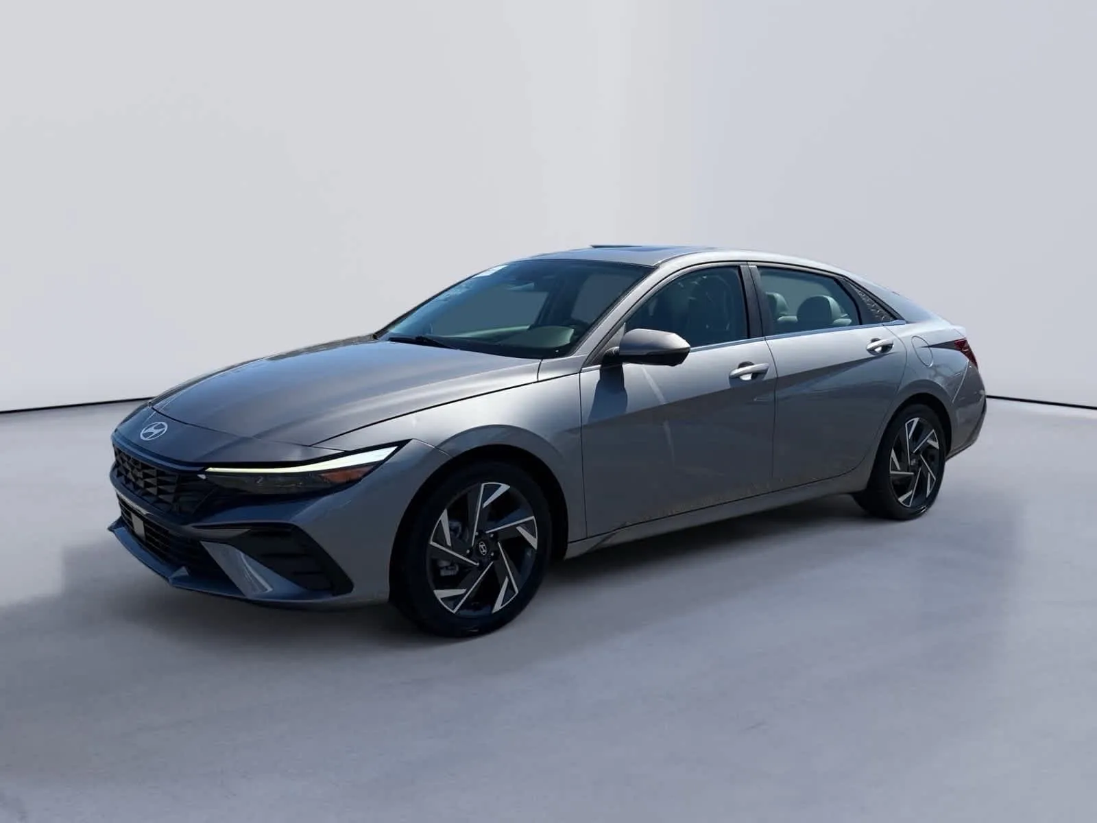 Gray 2024 Hyundai Elantra Limited for sale in Morristown, TN