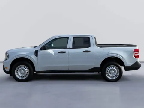 Photos of 2026 Ford Maverick XL for sale in Morristown, TN at Farris Ford - Morristown