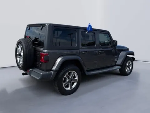 More photos of 2018 Jeep Wrangler Unlimited Sahara at Farris Ford - Morristown, TN