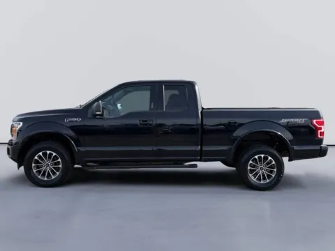 Photos of 2018 Ford F-150 XLT for sale in Morristown, TN at Farris Ford - Morristown