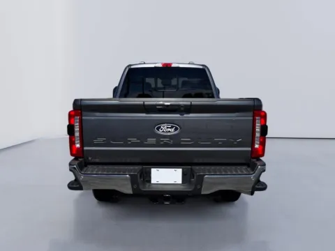 More photos of 2027 Ford Super Duty F-250 SRW LARIAT at Farris Ford - Morristown, TN