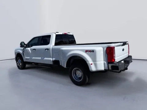 Another view of 2026 Ford Super Duty F-350 DRW Pickup XL for sale in Morristown, TN at Farris Ford - Morristown