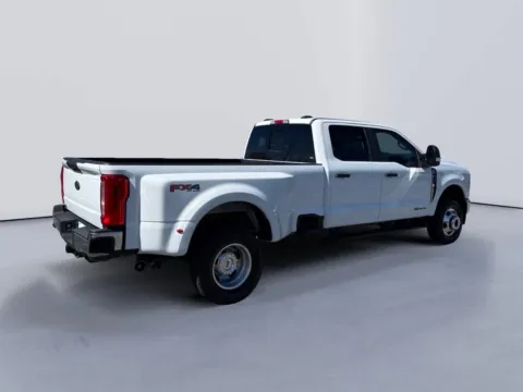 More photos of 2026 Ford Super Duty F-350 DRW Pickup XL at Farris Ford - Morristown, TN