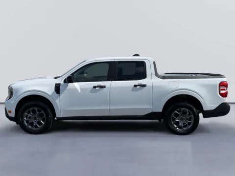 Photos of 2026 Ford Maverick XLT for sale in Morristown, TN at Farris Ford - Morristown