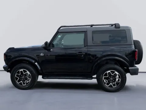 Photos of 2021 Ford Bronco Outer Banks for sale in Morristown, TN at Farris Ford - Morristown