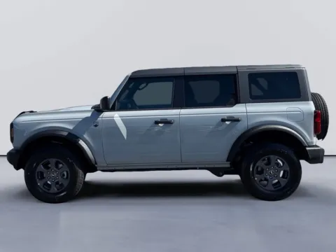 Photos of 2026 Ford Bronco Big Bend for sale in Morristown, TN at Farris Ford - Morristown